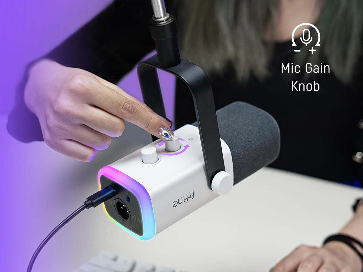 Dynamic Gaming Microphone